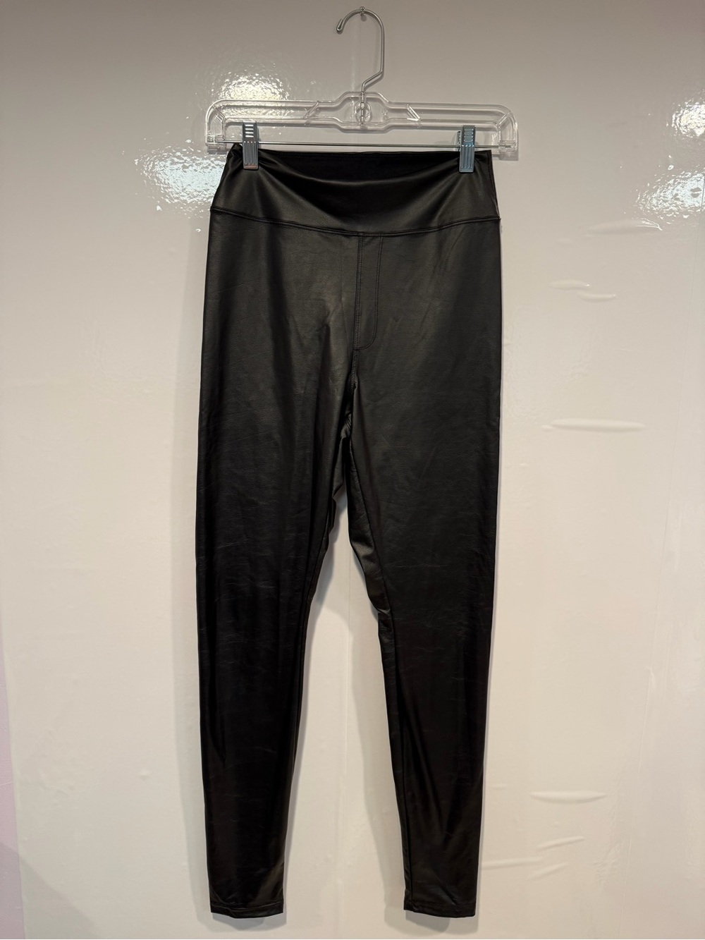 Aerie Offline Real Me Black Faux Leather High Waist Leggings Womens Size Medium